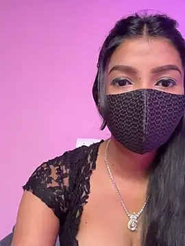 Snapshot of Neha18 chatting on December 4, 2025, 8:35 am Neha18 online show from December 4, 2025, 8:35 am