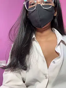 Snapshot of Neha18 chatting on June 23, 2026, 1:53 pm Neha18 online show from June 23, 2026, 1:53 pm