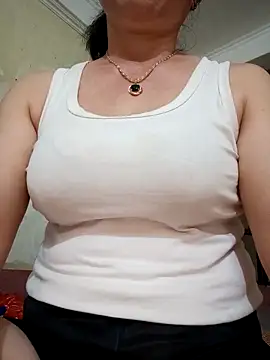 Snapshot of Kim-Anhh chatting on October 16, 2025, 5:05 am Kim-Anhh online show from October 16, 2025, 5:05 am