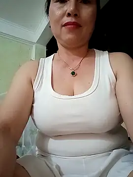 Snapshot of Kim-Anhh chatting on October 19, 2025, 5:05 pm Kim-Anhh online show from October 19, 2025, 5:05 pm