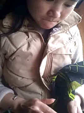 Snapshot of Chaotam1 chatting on November 11, 2025, 8:42 am Chaotam1 online show from November 11, 2025, 8:42 am