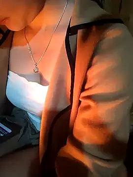 Snapshot of Chaotam1 chatting on November 2, 2025, 12:10 pm Chaotam1 online show from November 2, 2025, 12:10 pm