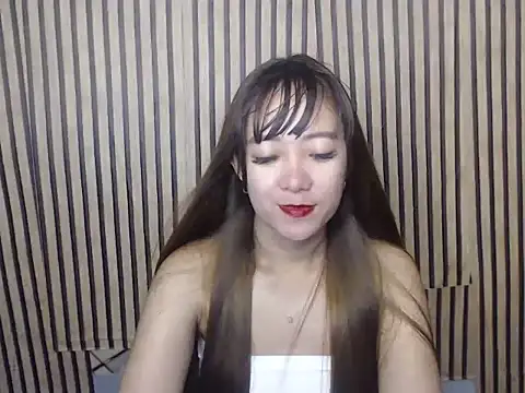 Snapshot of ur_petitejaya chatting on July 30, 2026, 7:02 pm ur petitejaya online show from July 30, 2026, 7:02 pm