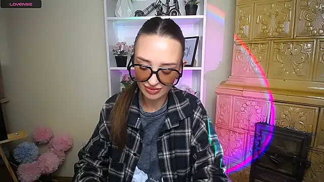 Snapshot of BonnieX_ chatting on November 20, 2025, 9:32 am BonnieX online show from November 20, 2025, 9:32 am