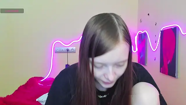 Snapshot of AliceHaris chatting on September 16, 2025, 3:29 am AliceHaris online show from September 16, 2025, 3:29 am