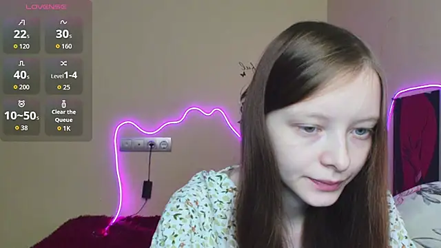 Snapshot of AliceHaris chatting on October 22, 2025, 3:17 am AliceHaris online show from October 22, 2025, 3:17 am