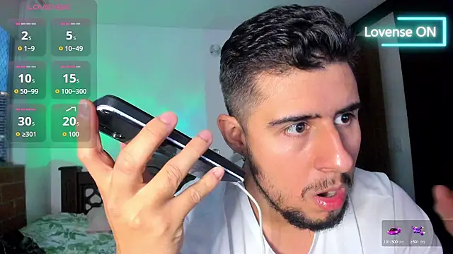 ryan evanss online show from October 14, 2025, 11:04 pm