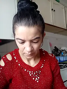 alinaalinutzq online show from November 27, 2025, 11:21 am