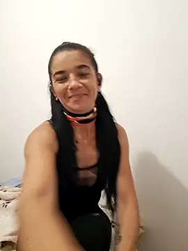 alinaalinutzq online show from September 26, 2025, 9:10 pm