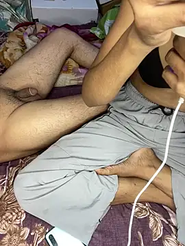 Snapshot of baby_dall chatting on May 13, 2026, 5:53 pm baby dall online show from May 13, 2026, 5:53 pm