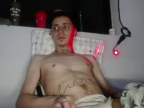 Snapshot of xalejo_max chatting on October 21, 2025, 2:05 pm xalejo max online show from October 21, 2025, 2:05 pm