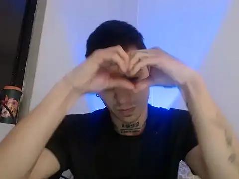 Snapshot of xalejo_max chatting on November 2, 2025, 2:22 pm xalejo max online show from November 2, 2025, 2:22 pm