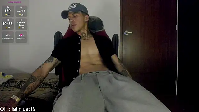 Snapshot of Savajelust chatting on March 13, 2026, 6:29 am Savajelust online show from March 13, 2026, 6:29 am