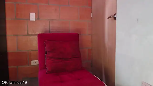 Snapshot of Savajelust chatting on March 1, 2026, 5:24 pm Savajelust online show from March 1, 2026, 5:24 pm