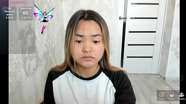 Snapshot of saika_blush chatting on October 31, 2025, 3:58 am saika blush online show from October 31, 2025, 3:58 am