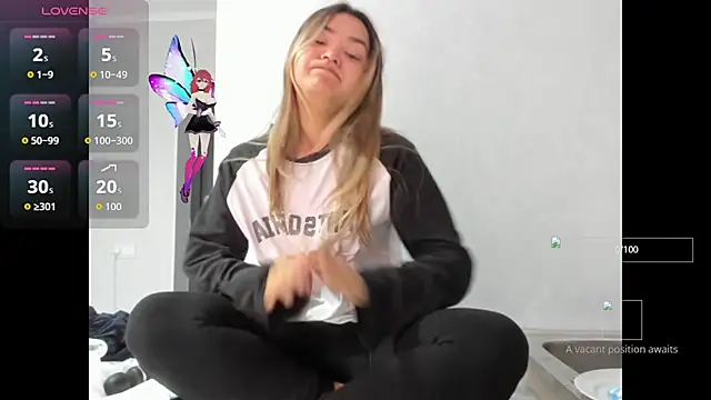 Snapshot of saika_blush chatting on October 29, 2025, 6:23 am saika blush online show from October 29, 2025, 6:23 am