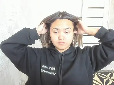 Snapshot of saika_blush chatting on December 1, 2025, 6:36 am saika blush online show from December 1, 2025, 6:36 am