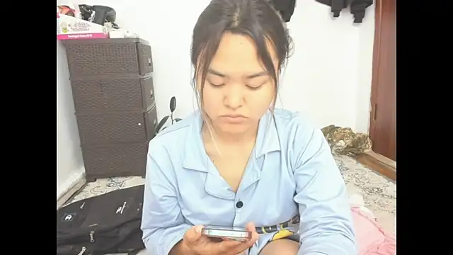 Snapshot of saika_blush chatting on April 28, 2026, 6:29 am saika blush online show from April 28, 2026, 6:29 am