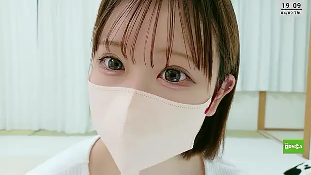 Snapshot of -nene-chan chatting on April 9, 2026, 10:10 am -nene-chan online show from April 9, 2026, 10:10 am