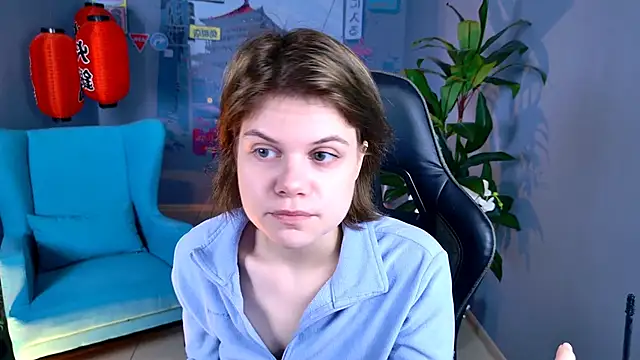 Snapshot of EllieMurler chatting on November 9, 2025, 9:13 am EllieMurler online show from November 9, 2025, 9:13 am