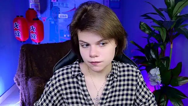 EllieMurler online show from January 18, 2026, 1:03 pm