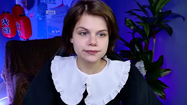 EllieMurler online show from January 19, 2026, 1:04 pm