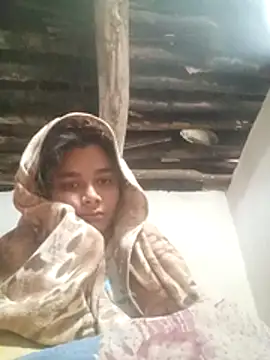 Hot siiii online show from November 18, 2025, 2:27 am