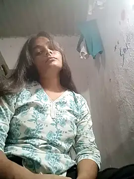 Hot siiii online show from October 22, 2025, 1:43 pm