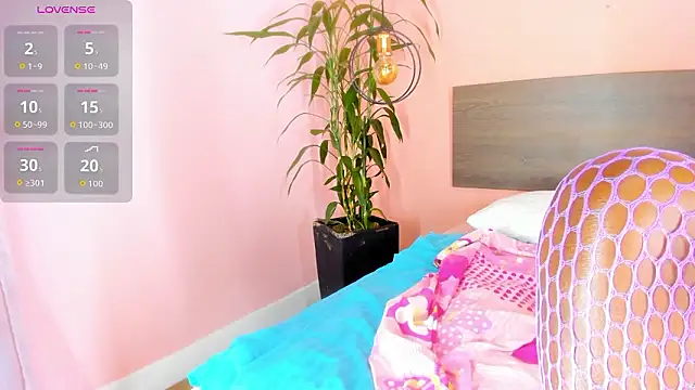 Snapshot of SarabyEbony chatting on March 21, 2026, 1:07 am SarabyEbony online show from March 21, 2026, 1:07 am