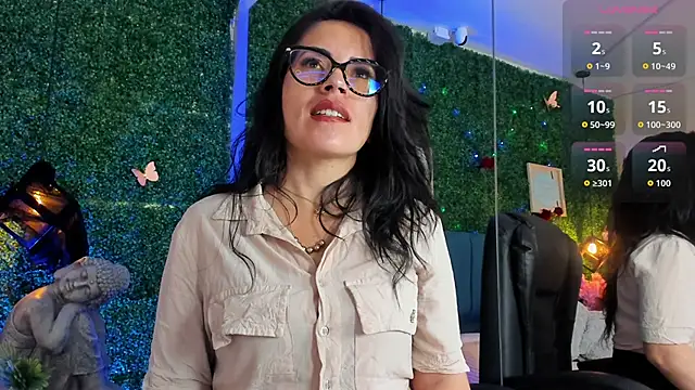 Linagh  online show from January 9, 2026, 11:50 am