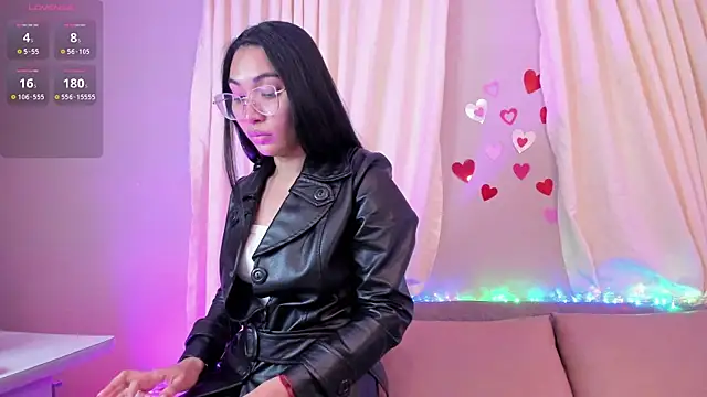 Snapshot of lucyy_liiuu chatting on October 16, 2025, 1:08 pm lucyy liiuu online show from October 16, 2025, 1:08 pm