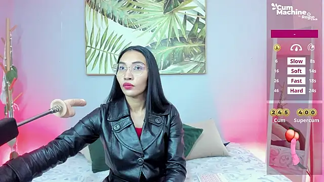 Snapshot of lucyy_liiuu chatting on October 20, 2025, 12:38 pm lucyy liiuu online show from October 20, 2025, 12:38 pm