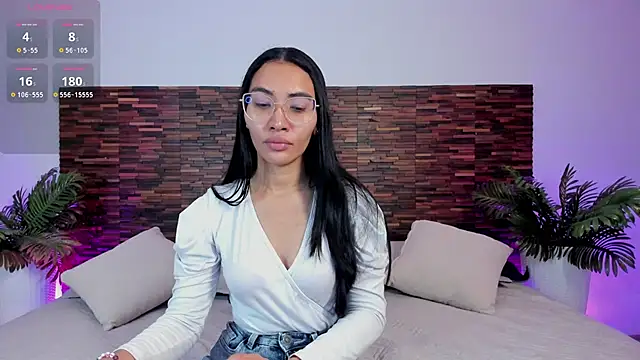 Snapshot of lucyy_liiuu chatting on October 28, 2025, 2:16 pm lucyy liiuu online show from October 28, 2025, 2:16 pm