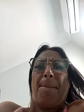 jadecristina online show from February 10, 2026, 2:49 pm