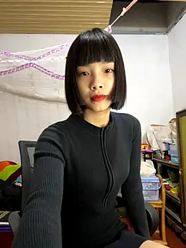 Snapshot of andymi1 chatting on November 8, 2025, 2:37 am andymi1 online show from November 8, 2025, 2:37 am