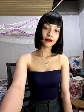 Snapshot of andymi1 chatting on September 8, 2025, 2:27 pm andymi1 online show from September 8, 2025, 2:27 pm