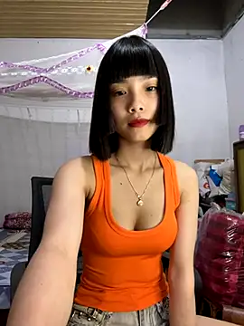 Snapshot of andymi1 chatting on September 18, 2025, 12:30 pm andymi1 online show from September 18, 2025, 12:30 pm
