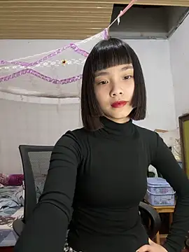 andymi1 online show from April 23, 2026, 1:02 pm