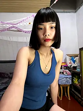 Snapshot of andymi1 chatting on October 3, 2025, 2:51 pm andymi1 online show from October 3, 2025, 2:51 pm
