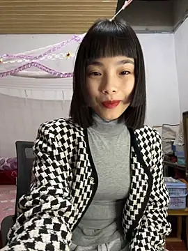 Snapshot of andymi1 chatting on October 24, 2025, 2:10 am andymi1 online show from October 24, 2025, 2:10 am