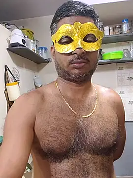 Queen Nightt online show from April 4, 2026, 3:13 am