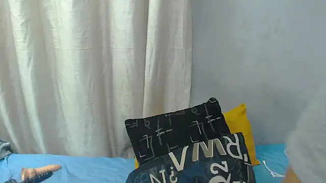 curvydarckcohocolate online show from July 4, 2026, 7:18 pm
