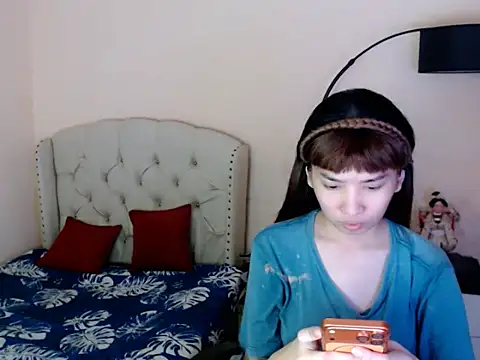 Snapshot of ShantalFoxxy_ chatting on July 9, 2026, 1:06 am ShantalFoxxy online show from July 9, 2026, 1:06 am