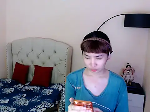 Snapshot of ShantalFoxxy_ chatting on August 4, 2026, 11:53 pm ShantalFoxxy online show from August 4, 2026, 11:53 pm