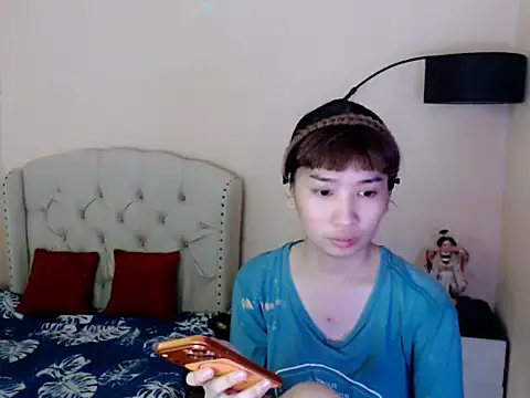 Snapshot of ShantalFoxxy_ chatting on July 15, 2026, 1:01 am ShantalFoxxy online show from July 15, 2026, 1:01 am