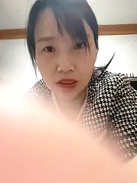 Snapshot of Haili-1 chatting on February 15, 2026, 3:11 pm Haili-1 online show from February 15, 2026, 3:11 pm