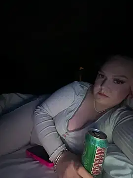 gracelovesxx online show from January 31, 2026, 9:35 pm