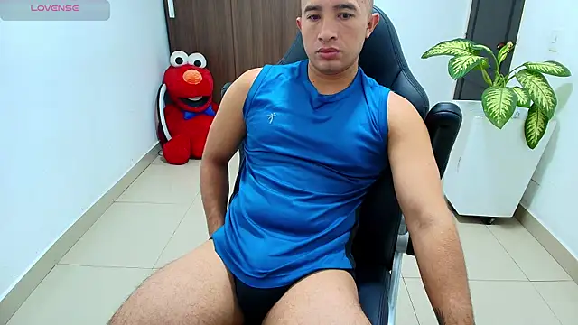 sebastian oconnor77 online show from October 10, 2025, 12:39 pm