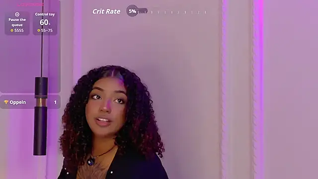 Snapshot of Cristal-Jonnes chatting on May 18, 2026, 5:45 am Cristal-Jonnes online show from May 18, 2026, 5:45 am