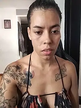 Snapshot of Pamelamiler__ chatting on June 12, 2026, 5:00 pm Pamelamiler online show from June 12, 2026, 5:00 pm